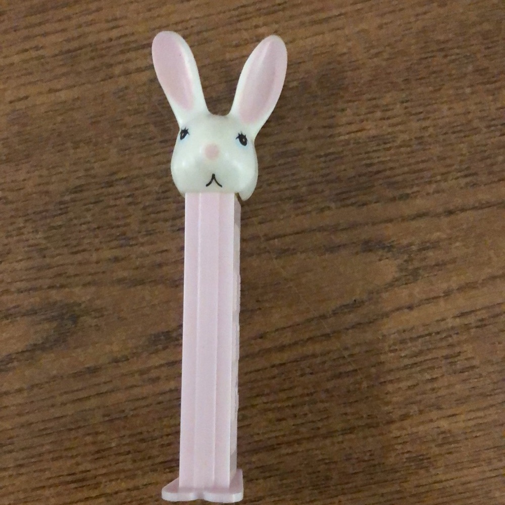 Rare PEZ Yosemite Sam Bugs bunny and Easter bunny dispensers - Picture 11 of 14